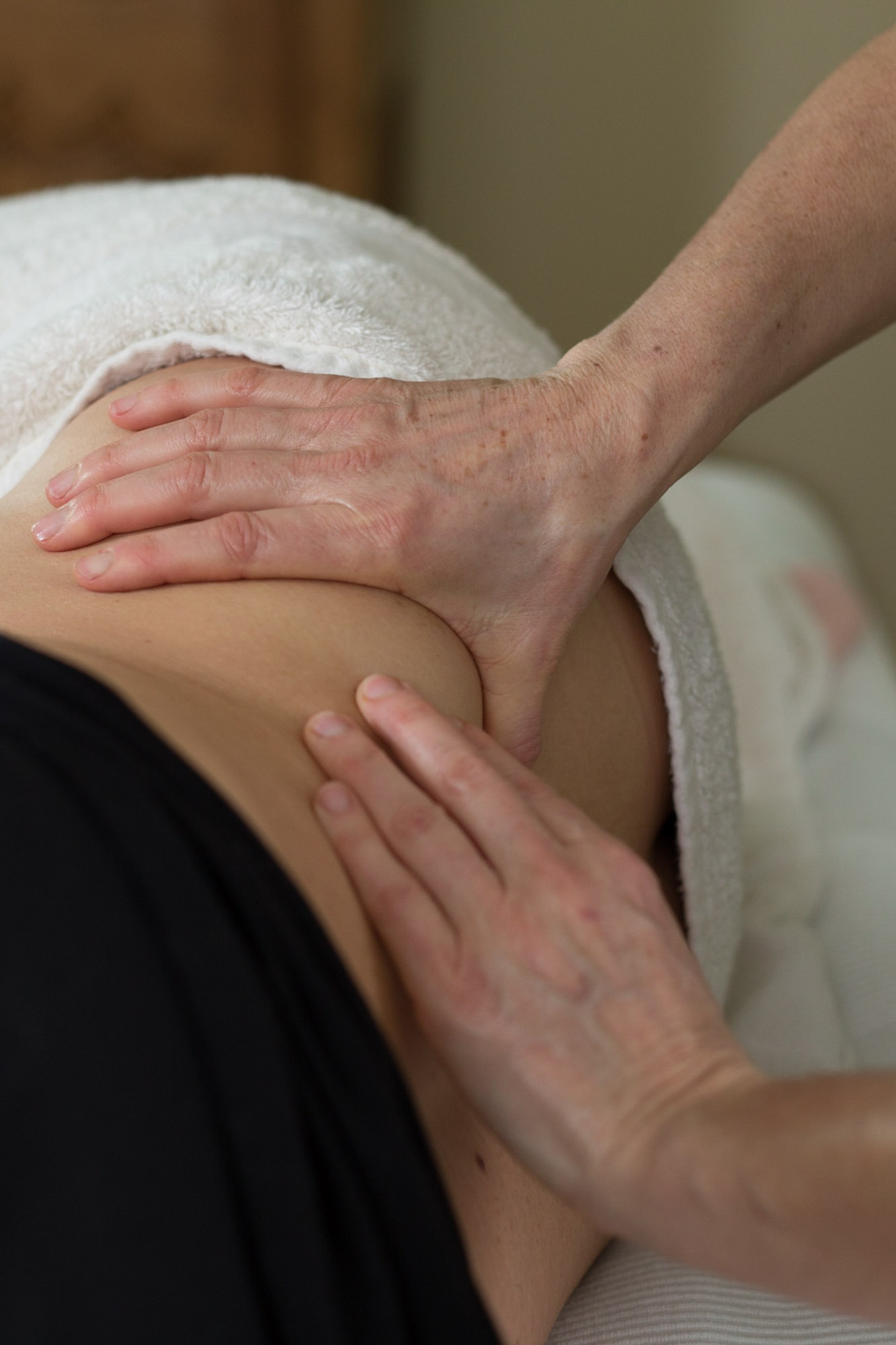 Massage postnatal
